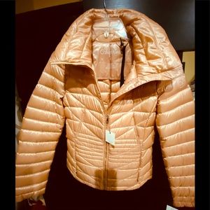 Stylish Calvin Klein foldable jacket